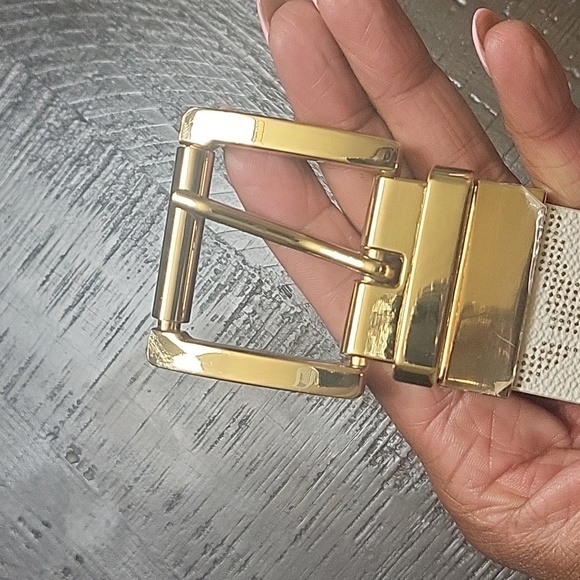 Michael Kors belt - Picture 4 of 7